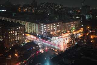 Апартаменты Cozy apartment in a new building close to the downtown Киев Улучшенные апартаменты-10